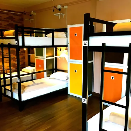 Urban Hostel Bangkok-3